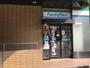 コンビニ　ファミリーマート神谷町駅前店（コンビニ）まで197m