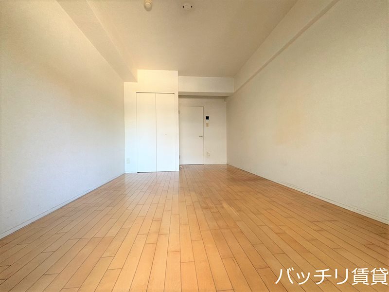 居室・リビング　類似写真使用のため、現状優先。