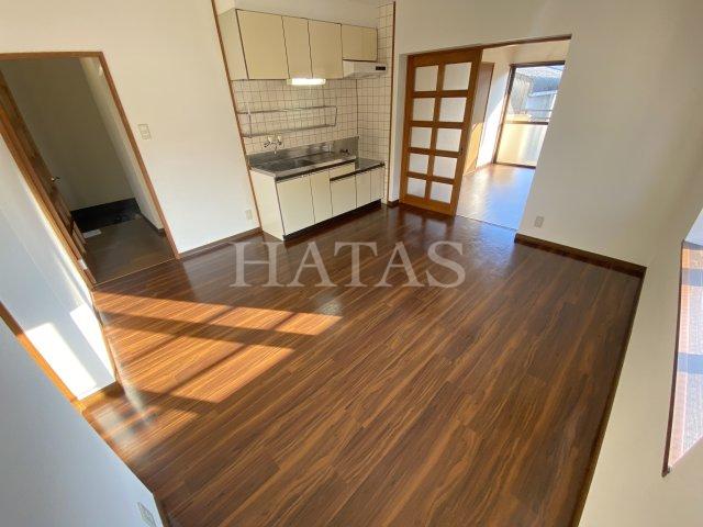 居室・リビング　同物件別部屋です。