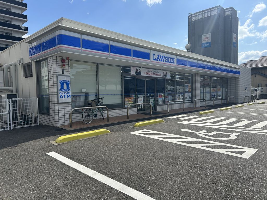 コンビニ　ローソン戸畑天神二丁目店（コンビニ）まで280m