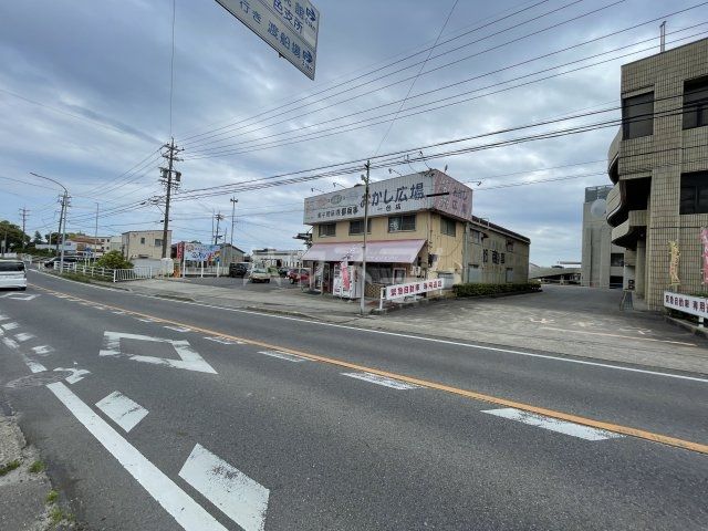 スーパー　おかし広場一色店（スーパー）まで1158m
