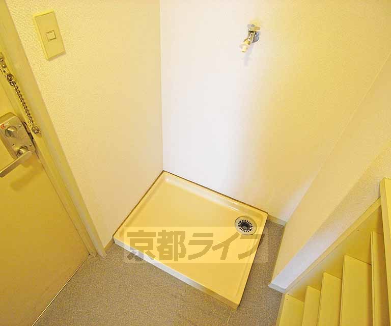 洗面設備　洗濯機置けます。