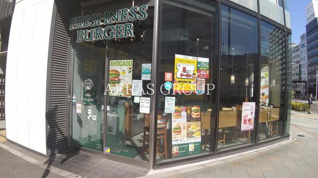 飲食店　フレッシュネスバーガー錦糸町（飲食店）まで566m