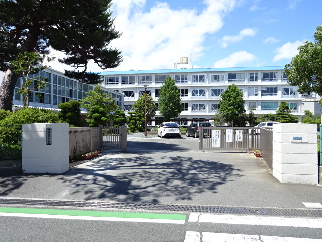 小学校　城北小学校（小学校）まで313m