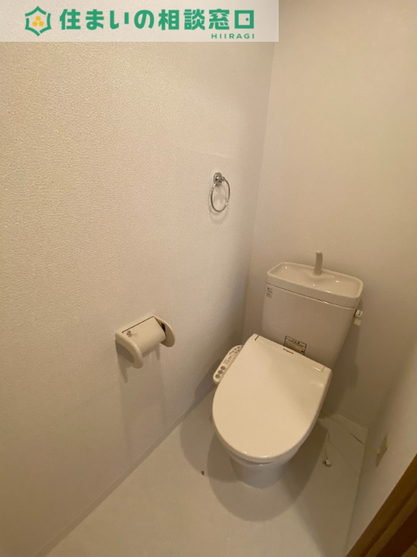 トイレ　同型