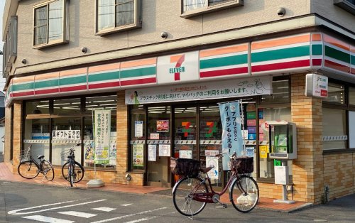 コンビニ　セブンイレブン 調布富士見町店（コンビニ）まで179m