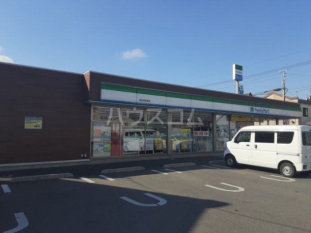 コンビニ　ファミリーマート 深谷深谷町店（コンビニ）まで717m