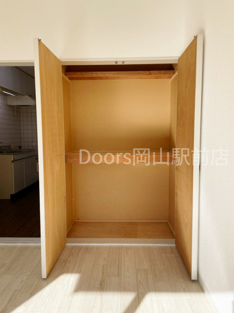 収納　別のお部屋の写真