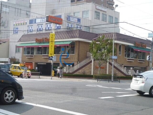 飲食店　ロイヤルホスト南田辺店（飲食店）まで969m