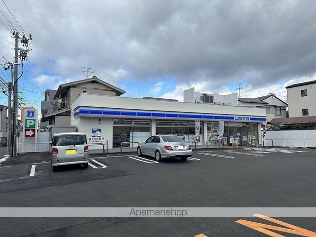 コンビニ　ローソン（コンビニ）まで369m
