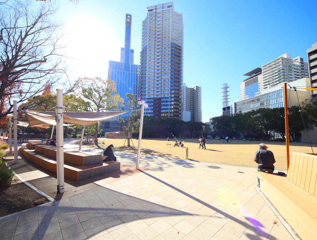 公園　東遊園地（公園）まで809m