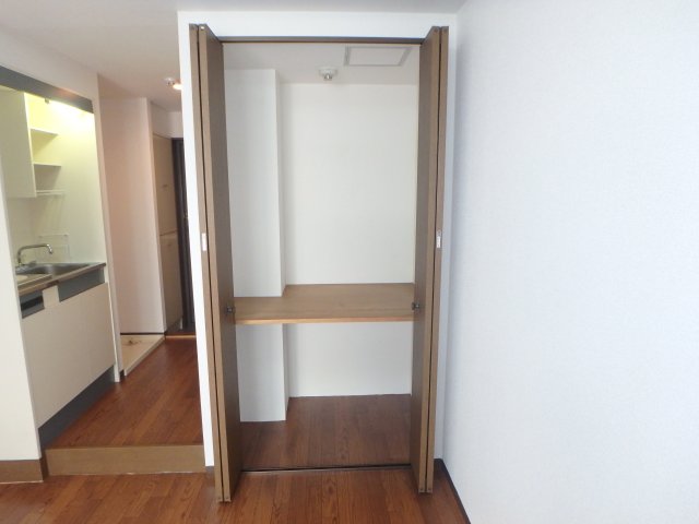 収納　他のお部屋の参考写真となります。