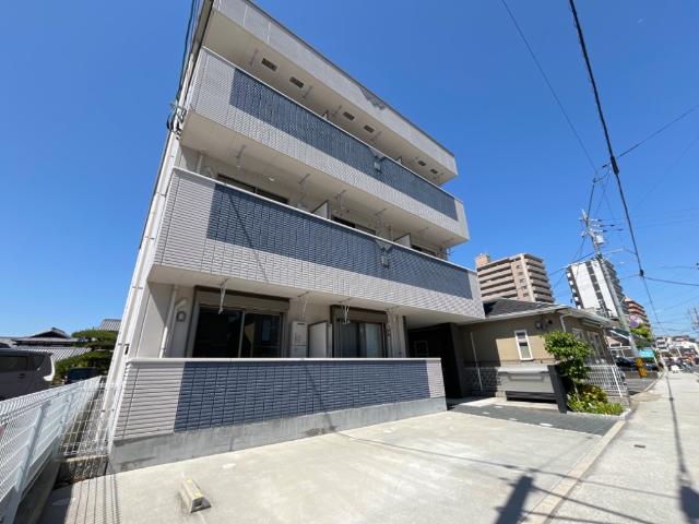 建物外観　外観写真（昼）