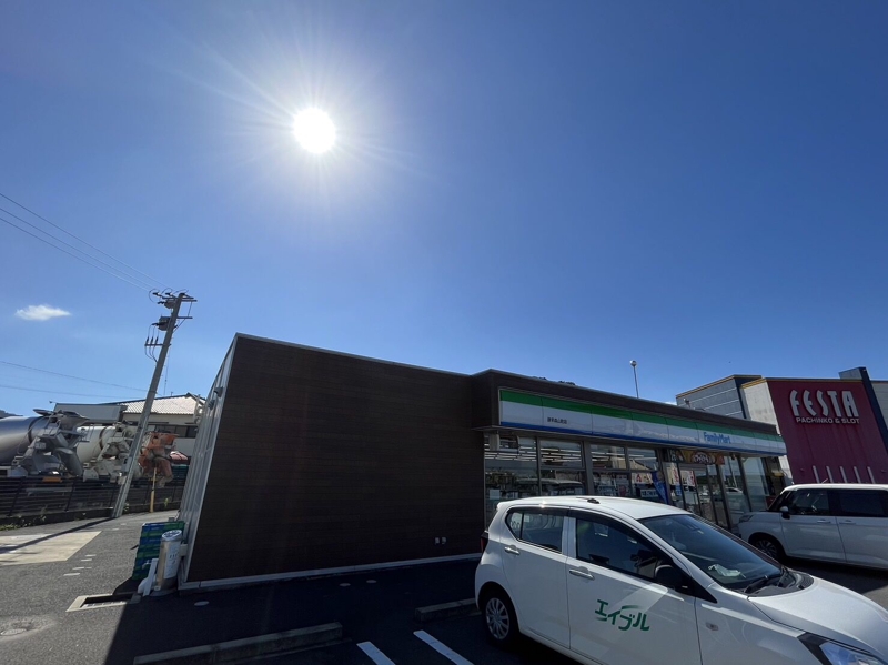 コンビニ　ファミリーマート諫早森山町店（コンビニ）まで1388m