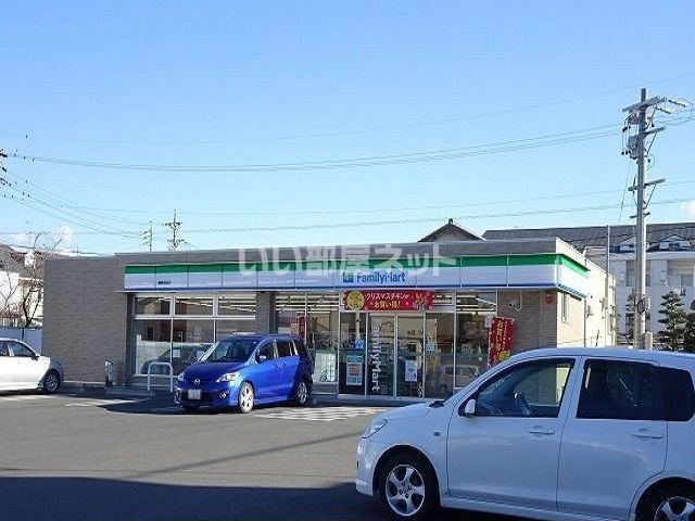 コンビニ　ファミリーマート 静岡池田店（コンビニ）まで385m