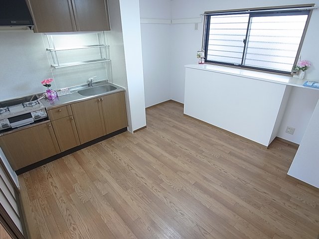 ハイツ平成の居間写真