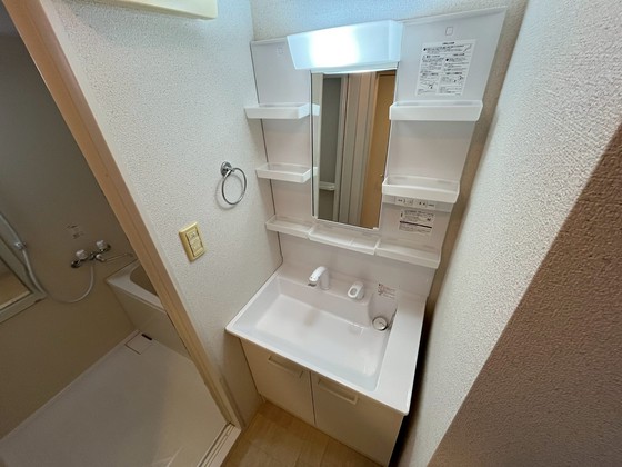 洗面設備　※別部屋の写真です