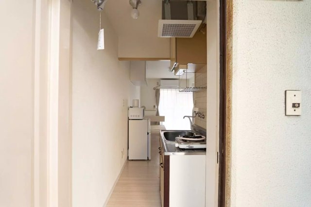 玄関　使いやすいキッチンです