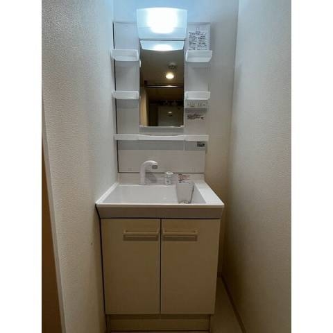 洗面設備　詳細は、ウィンドワード菊水店までご相談下さい。