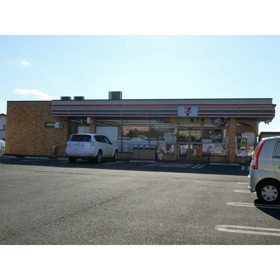 コンビニ　セブンイレブン長野大豆島店（コンビニ）まで731m