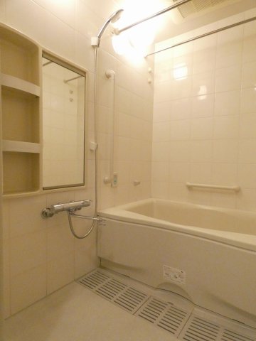 バス・シャワールーム　バス※別部屋参考写真