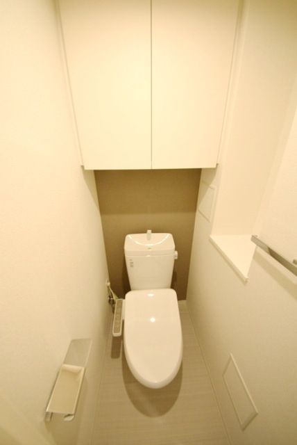 トイレ　★温水洗浄便座付きのトイレです★