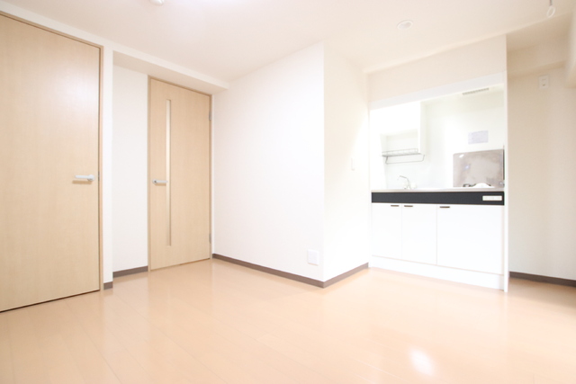 居室・リビング　◆キッチンがお部屋に入っています◆