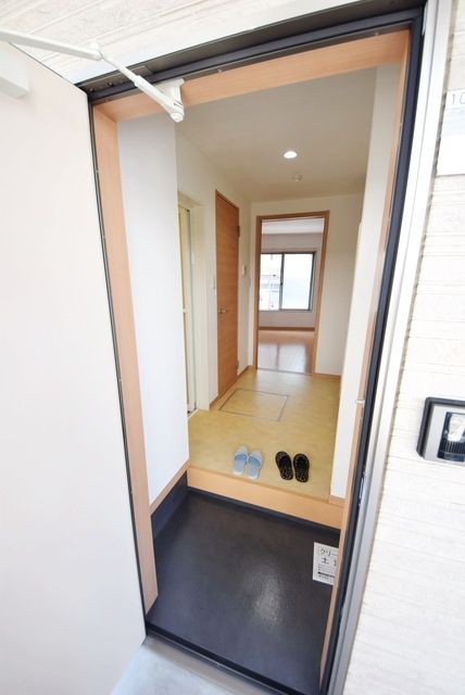 玄関　★お問い合わせはタウンハウジング聖蹟桜ヶ丘店まで★
