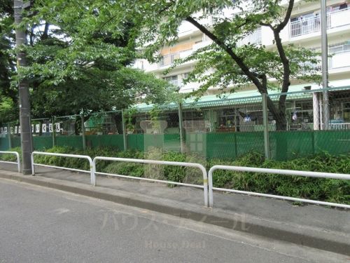 幼稚園・保育園　浮間東保育園（幼稚園・保育園）まで235m