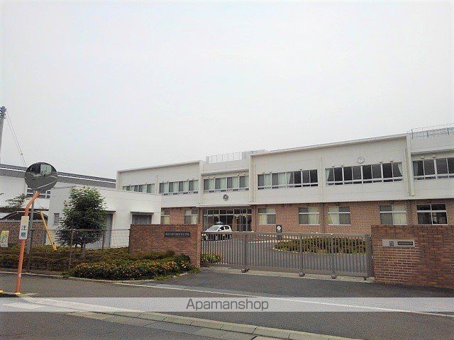 小学校　観音寺市立観音寺小学校（小学校）まで1100m