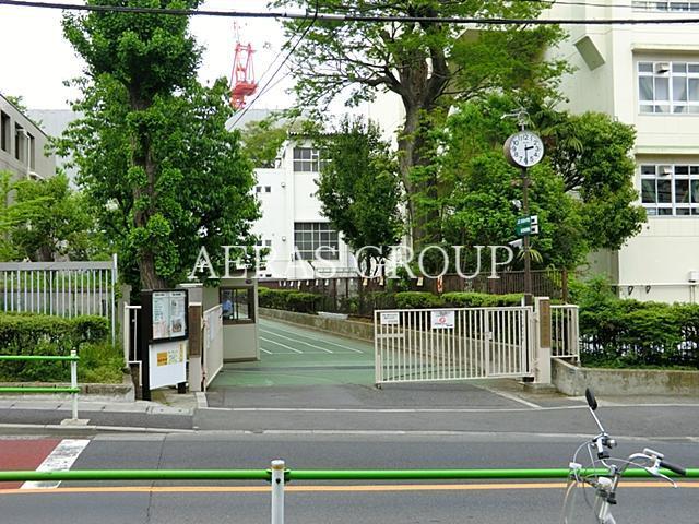 幼稚園・保育園　赤羽幼稚園（幼稚園・保育園）まで646m