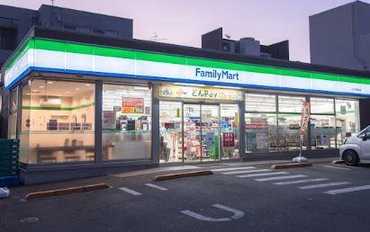 コンビニ　ファミリーマート 八王子明神町店（コンビニ）まで255m