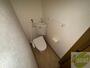 トイレ　こちらはトイレです。清潔感があり、安心して使用できます。