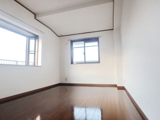 その他部屋・スペース　★2面採光のお部屋★