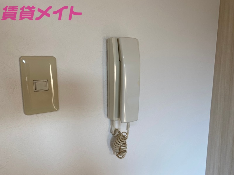 セキュリティ　同型参考写真