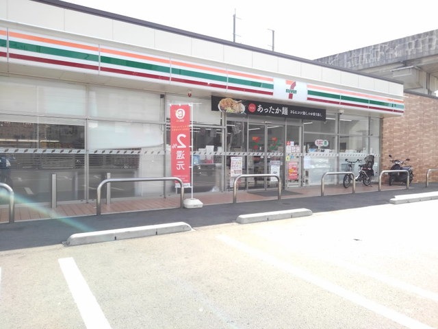 コンビニ　セブンイレブン 博多竹下1丁目店（コンビニ）まで424m