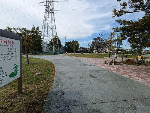 公園　沼田公園（公園）まで541m