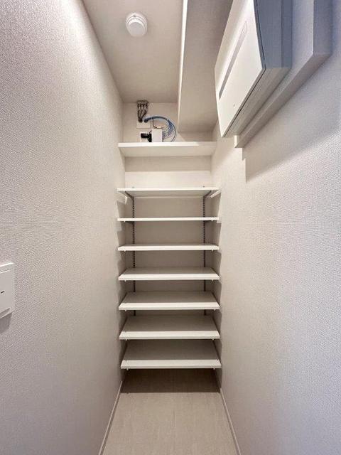 収納