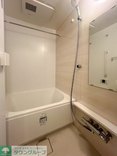バス・シャワールーム　※写真は同タイプ住戸です。