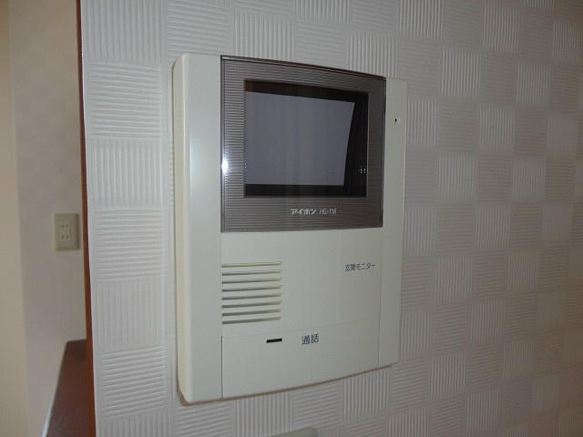 セキュリティ　写真は102号室です（参考）