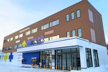 ドラックストア　サツドラ北12条店（ドラッグストア）まで494m