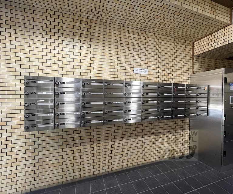 DETOM-1烏丸二条の外観写真