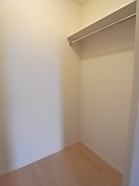 収納　広いウォークインクローゼットです。