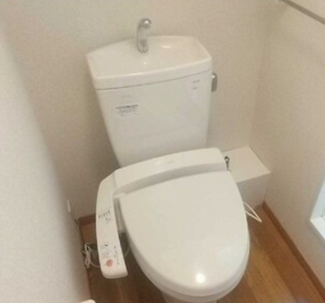 トイレ　参考写真です。