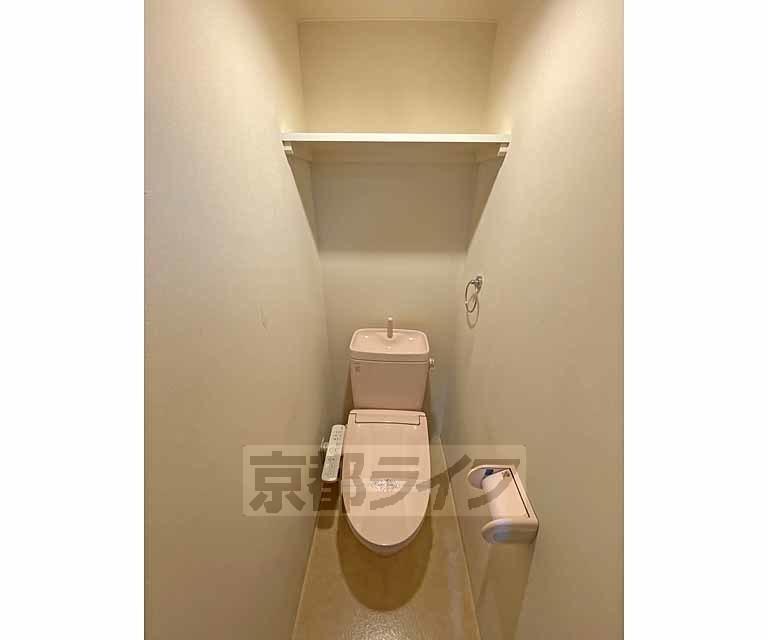 トイレ　洗浄機能付きトイレです。