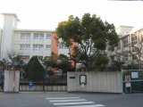 小学校　枚方市立第二小学校（小学校）まで606m