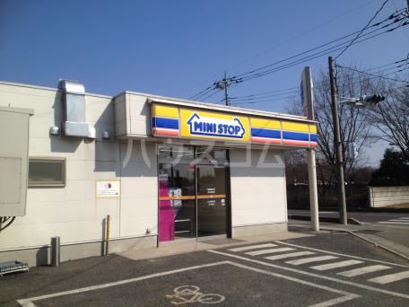 コンビニ　ミニストップ北本朝日店（コンビニ）まで3840m