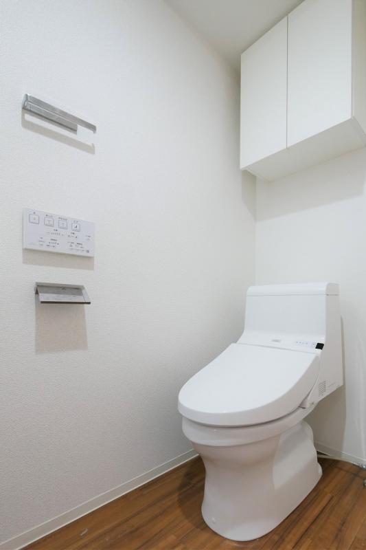 トイレ　落ち着いたトイレです