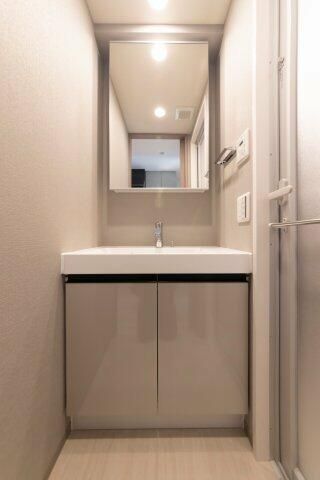 洗面設備　忙しい朝には欠かせない洗面所です