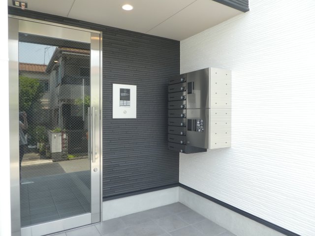 ＪＲ山陽本線 魚住駅 徒歩6分 3階建 築4年の外観写真